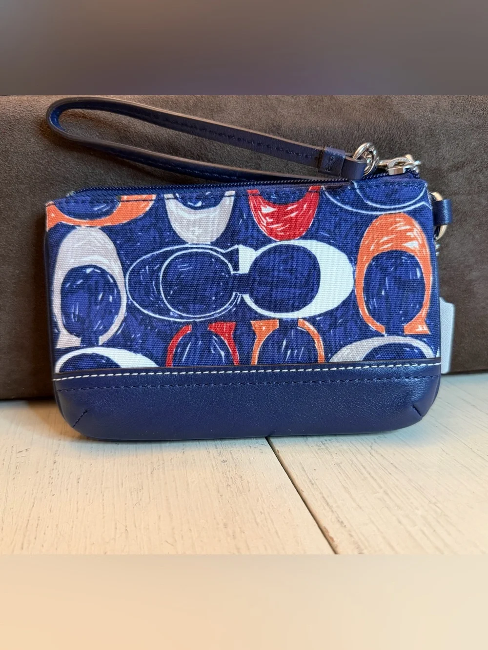 *EUC* Coach Legacy Heritage Signature C Scribble Print Wristlet